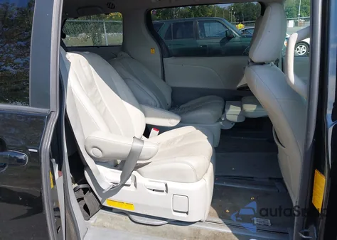 2013 Toyota Sienna Xle 7 Passenger from USA, damaged, VIN 5TDDK3DC2DS058664